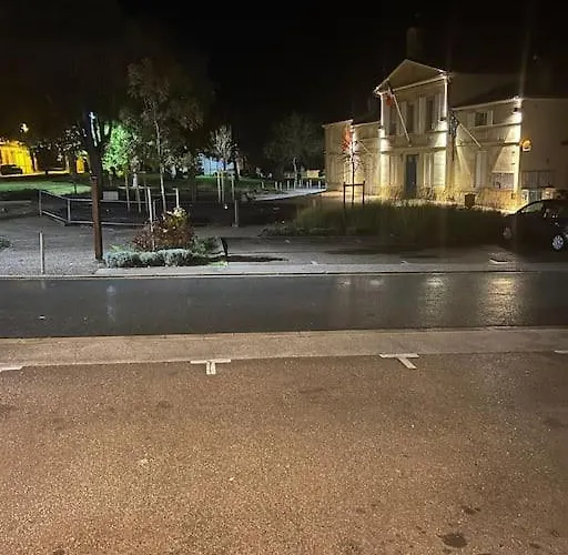 Belle Demeure Medocaine Charme Et Convivialite *